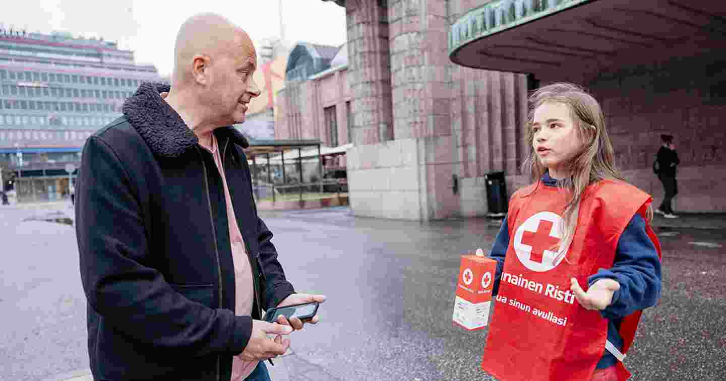 Volunteers and donors of all ages from all over Finland participated in the Hunger Day box collection.