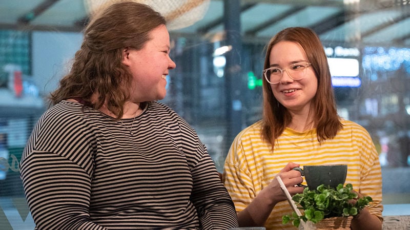 Ronja and Jenni - friendship on the Arctic Circle