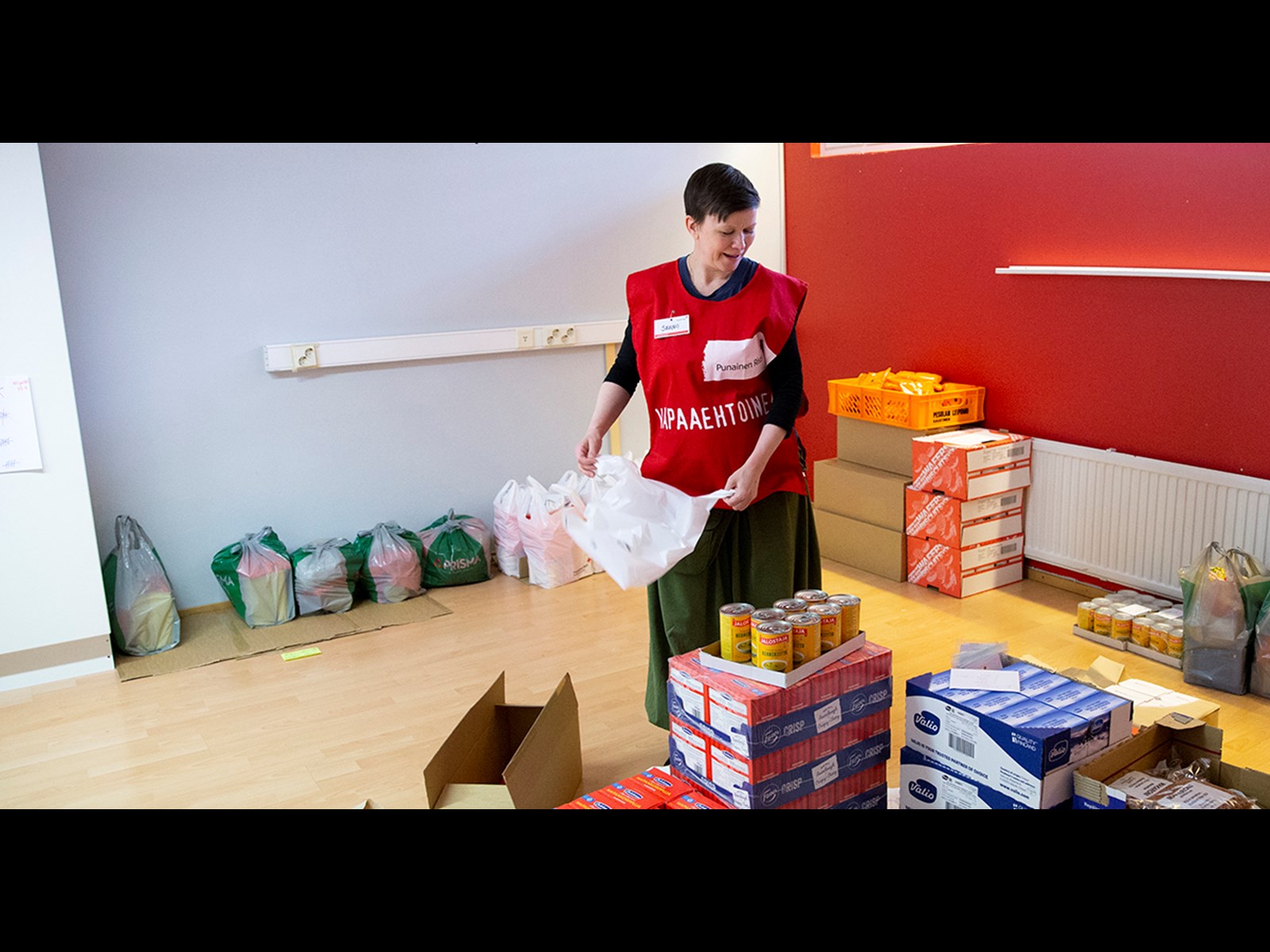 Food distribution often vital for coping - Finnish Red Cross